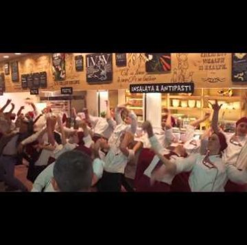 Вбудована мініатюра для Моделі BRAVO Models на відкритті ресторану &amp;quot;Vapiano&amp;quot;